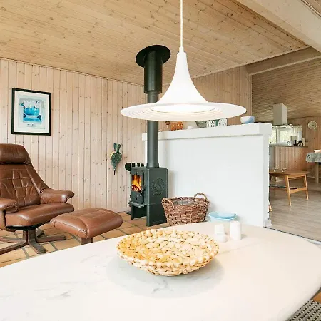Three-bedroom In 4 Holiday home Blokhus